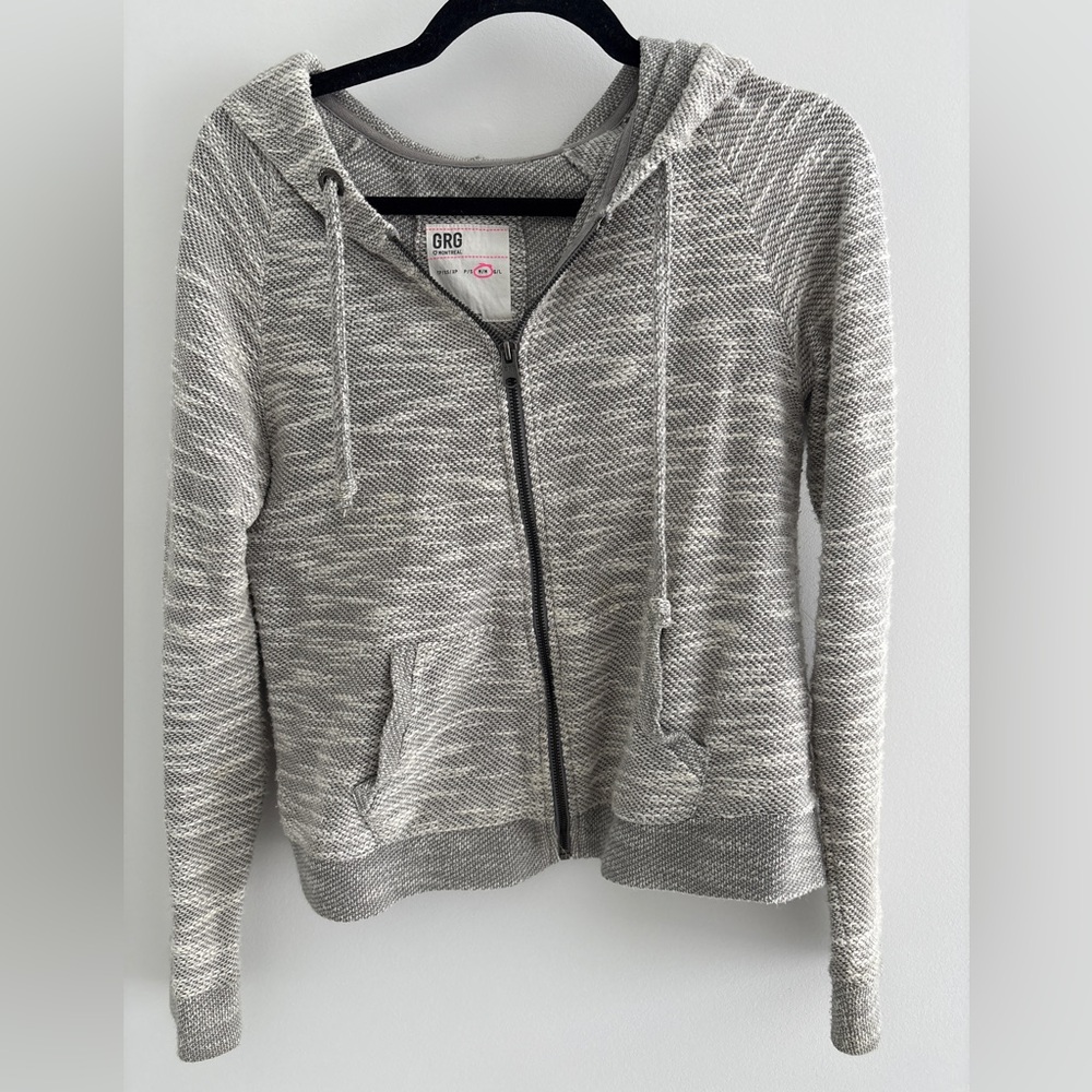 🩶 Garage GRG Gray Zip Up Hoodie - Medium